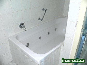 Prodám nadstandartní byt 1+5 v Mostě_2 2315_2.jpg