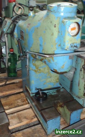 Lis hydraulický montážní._1 232160_1.jpg