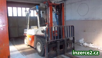 Vysokozdvižný vozík 4500 kg, NISSAN_1 233266_1.jpg