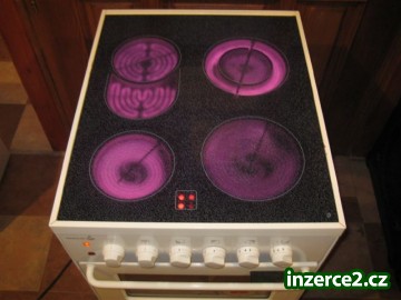 Sporák se sklokeramickou deskou WAMSLER - šíře 50 cm_2 234822_2.jpg