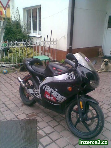 Aprilia RS 50 v dobrem stavu platna stk r.v.2002_1 234955_1.jpg