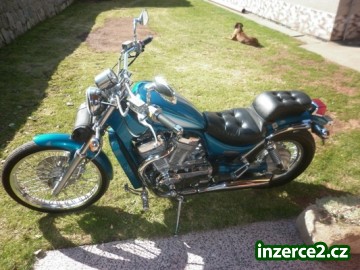 Suzuki VS 800 Intruder_1 234976_1.jpg