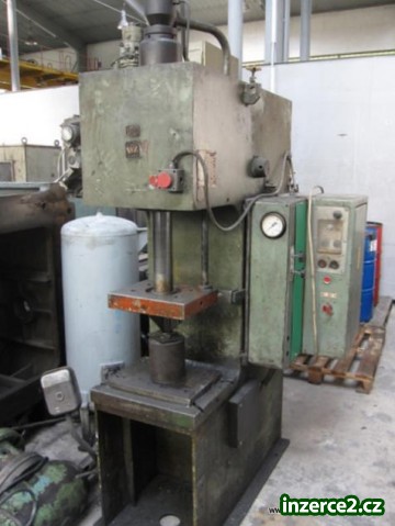 Lis hydraulický PYE 10 S 1._1 237353_1.jpg