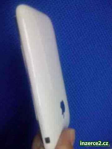 Koupit 3 APPLE iPhone 3G 16GB a získejte 1 ZDARMA_2 23801_2.jpg