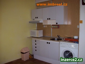 Prodej bytu 1+1, Ostrov, Lidická ul._2 239138_2.jpg