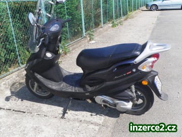 Kymco 125_1 239647_1.jpg
