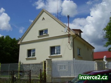 LUXUSNÍ RD 8+1 HLUBOŠ U PŘÍBRAMI_1 242087_1.jpg