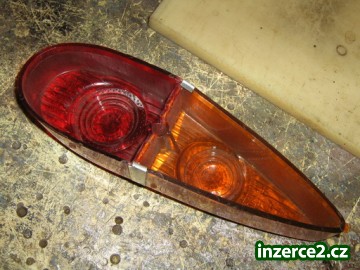 ZADNÍ LAMPA SPARTAK_2 244790_2.jpg