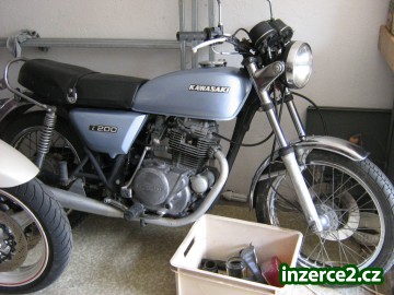 Kawasaki Z 200 - jezdí - cena dohoda_2 245824_2.jpg