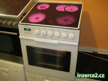 Sklokeramická deska s troubou PRIVILEG (AEG -ZANUSSI)_1 246625_1.jpg