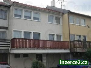 RD (1/2) se zahradou v Dubí u Teplic_1 248136_1.jpg