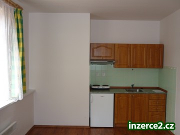 Pronájem garsonka 25 m2, P 5-Košíře, cihla, 2.p., po rekonstrukci, přímý majitel, Košíře_1 249445_1.jpg