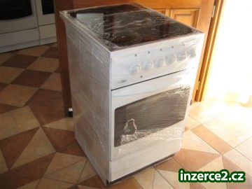 Sporák se sklokeramickou deskou WELTEC - šíře 50 cm_1 251272_1.jpg