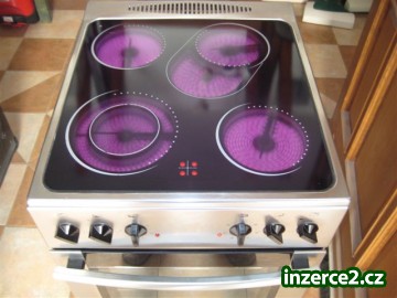 Sporák nerezový se sklokeramickou deskou WELTEC - šíře 50 cm_2 251523_2.jpg