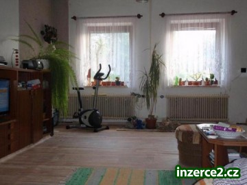 Prodám pěkný byt ve Stárkově na náměstí za odhad_1 251542_1.jpg