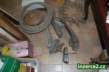 přední a zadní nárazniky na veterána felicie_1 252450_1.jpg