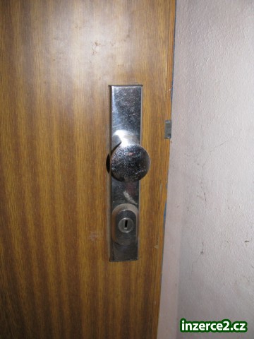 Vchodové dveře_2 252534_2.jpg
