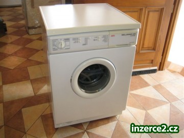 Pračka automatická AEG ÖKO LAVAMAT sensortronic - až 1400 otáček_1 252718_1.jpg