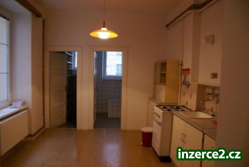 Pronájem prostorného bytu 2+1, 74m2 v Ol, ul. Wanklova_1 253634_1.jpg