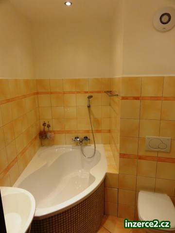Prodám byt 2+kk_2 256422_2.jpg