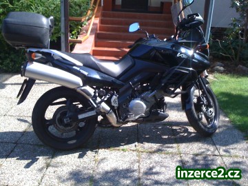 Suzuky V-strom D-1000_1 257259_1.jpg