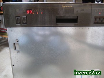Myčka nádobí vestavná NEFF (konstrukce SIEMENS-BOSCH)_2 257406_2.jpg