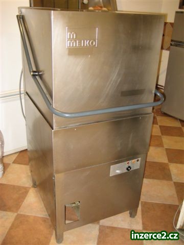 Nerezová profi gastro myčka nádobí MEIKO_2 257595_2.jpg