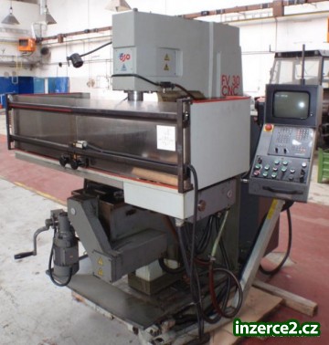 Frézka univerzální FV 30 CNC._1 259483_1.jpg