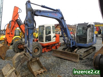 Minirypadlo TAKEUCHI-TB 070_1 261043_1.jpg
