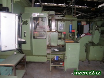 Obráběcí centrum CF 2 CNC 3000._2 261683_2.jpg