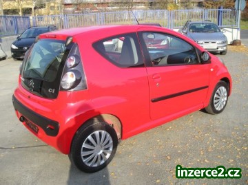 Citroen C1 1,0 VVTi_2 262965_2.jpg