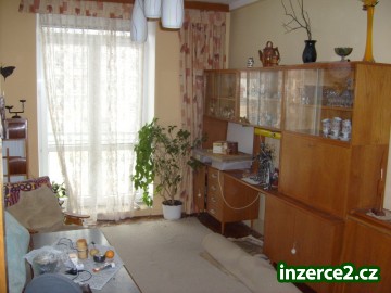 Prodej cihlového, pěkného, prostorného bytu 1+1 s balkonem v centru Zlína_2 263321_2.jpg