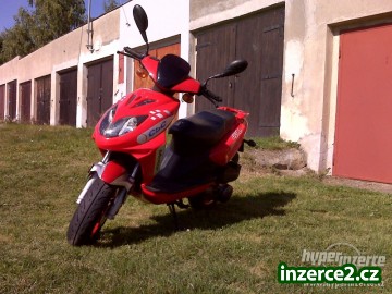 Skůtr Hussar CBC 125 4T_1 263569_1.jpg
