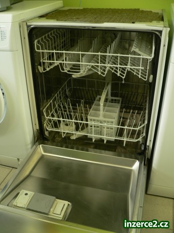 Vestavná myčka SIEMENS Top - Line nerez_2 263817_2.jpg