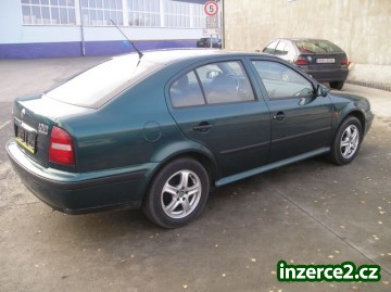 Škoda Octavia 1,6i SR_1 265090_1.jpg
