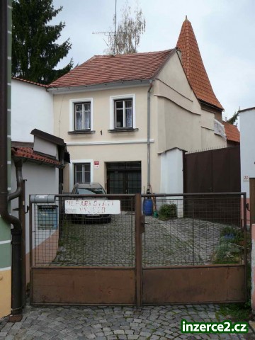 Rodinný dům v centru Českých Budějovic_1 267530_1.jpg