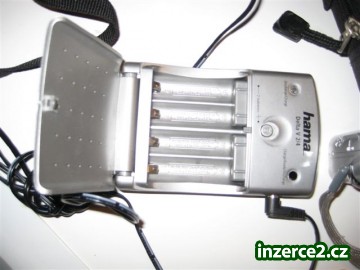 Digitální foťák KODAK EasyShary C703_2 270900_2.jpg