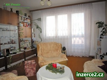 Pronájem bytu 4+1 s lodžií, Trhové Sviny, ČB._1 272776_1.jpg