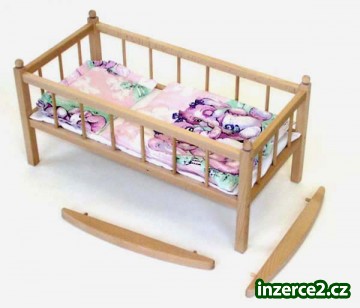 Kombinace postýlky s kolébkou s peřinkami_1 275029_1.jpg