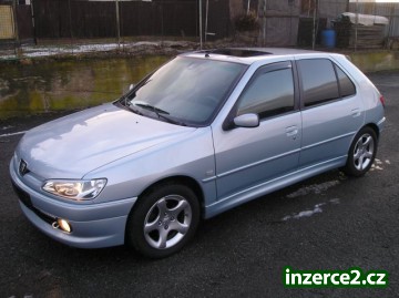 Peugeot 306 1,8i XS_1 275350_1.jpg