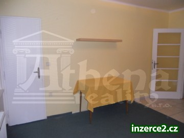 Pronájem hezkého, zděného bytu 3+kk s balkonem_1 275394_1.jpg