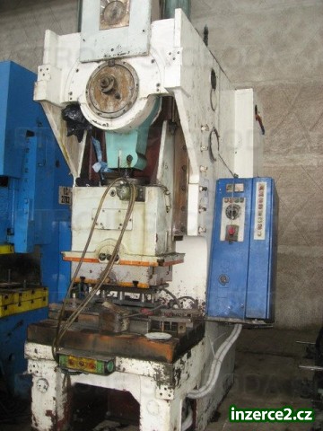 275678_1.jpg