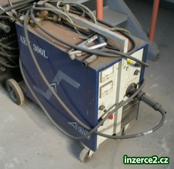 Svářecí poloautomat AEK 300 L._1 275722_1.jpg