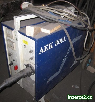 Svářecí poloautomat AEK 300 L._2 275722_2.jpg