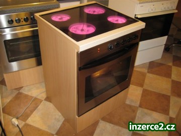 Sporák vestavný - Sklokeramická deska + nerez trouba ELECTROLUX_1 276013_1.jpg