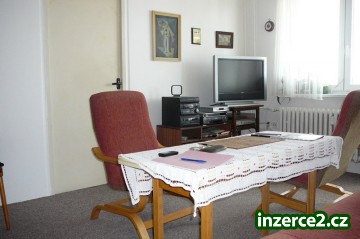 Prodej bytu 2+1 Olomouc, Tererovo nám._1 276367_1.jpg