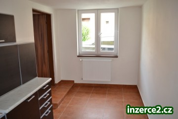 Prodej rodinného domu Tlumačov SUPER CENA_2 276369_2.jpg