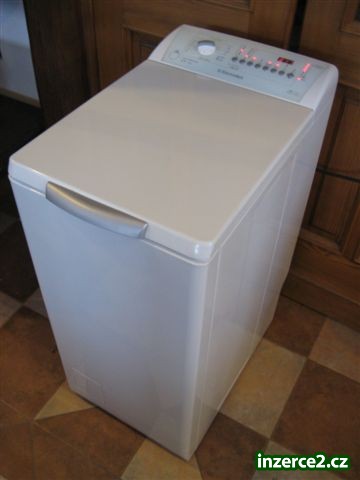Pračka automatická ELECTROLUX EWT 1215 - až 1200 otáček_1 278769_1.jpg