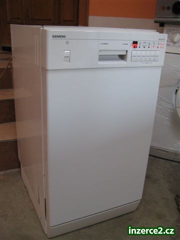 Myčka nádobí SIEMENS serie IQ (úzká)_1 278771_1.jpg