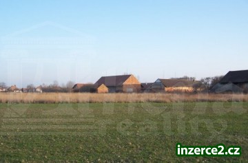 Rozlehlý pozemek pro výstavbu RD nedaleko Pardubic_1 280157_1.jpg